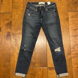 Abercrombie and fitch ankle Jean size 2R